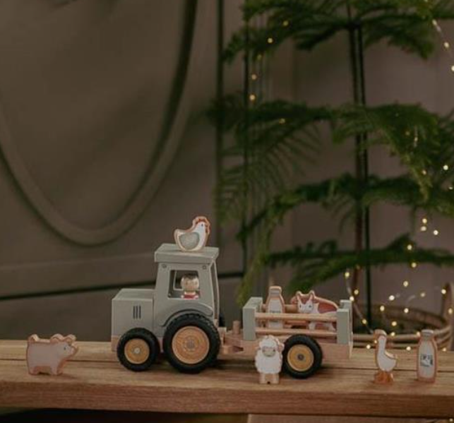 Tractor with trailer Little Farm