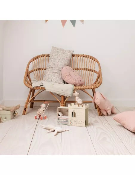 Princess and the pea, Big sister mouse