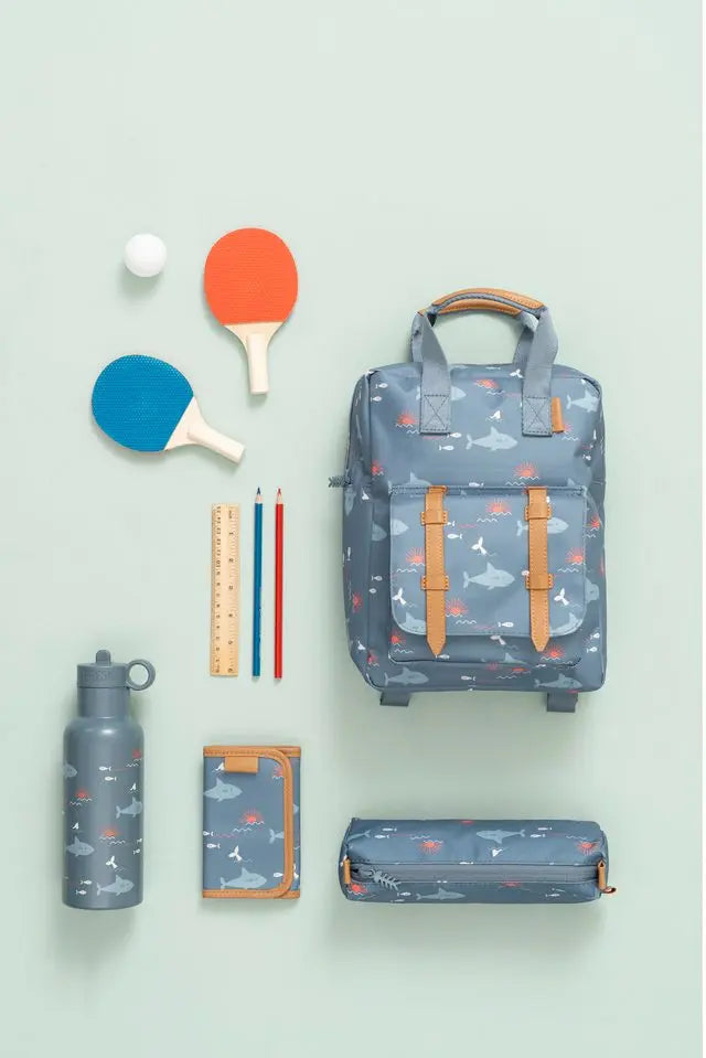 תיק גב קטן – כרישים