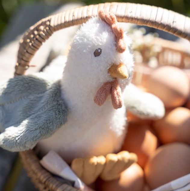 Cuddle Chicken 17cm Little Farm