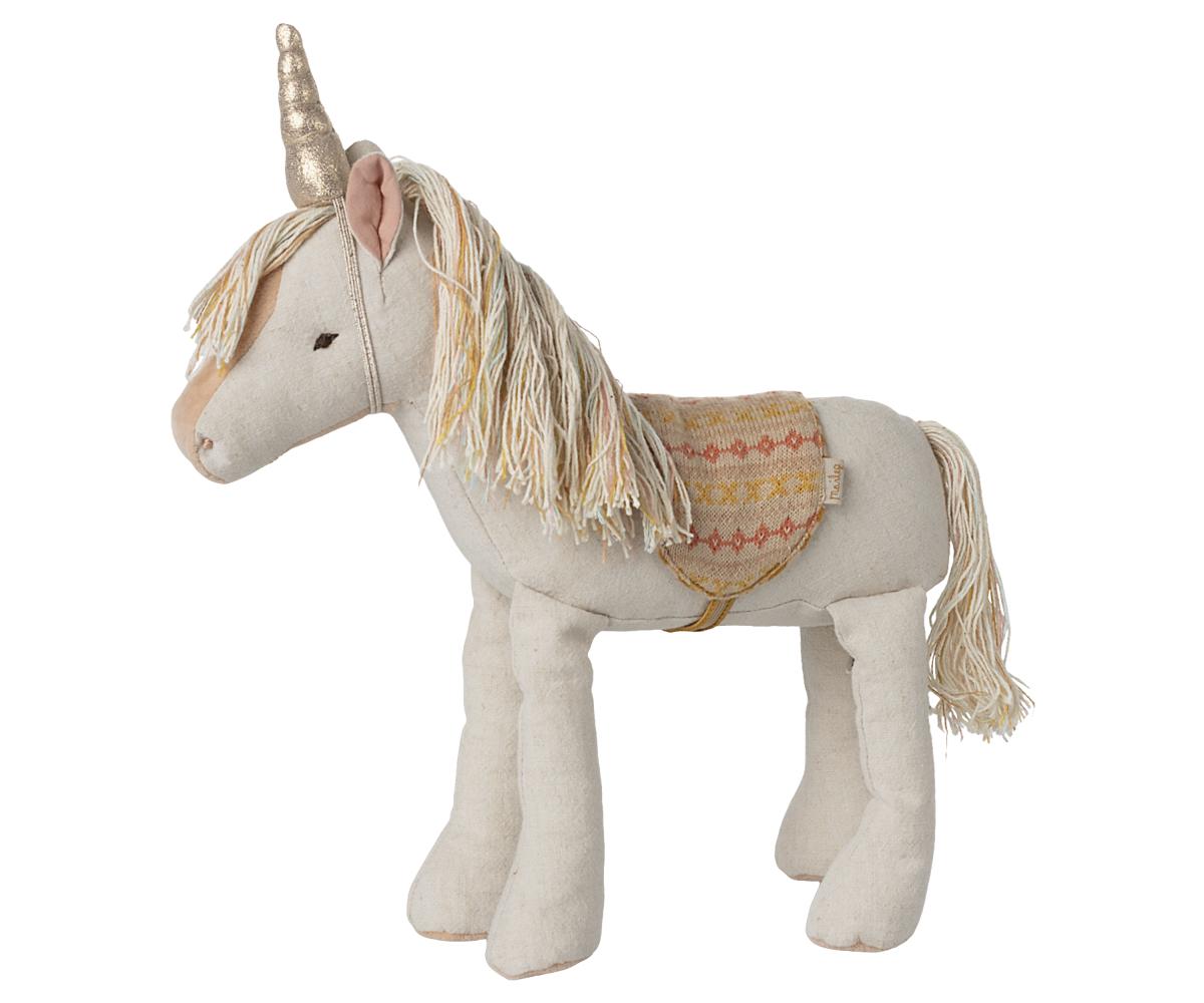 Unicorn, Medium