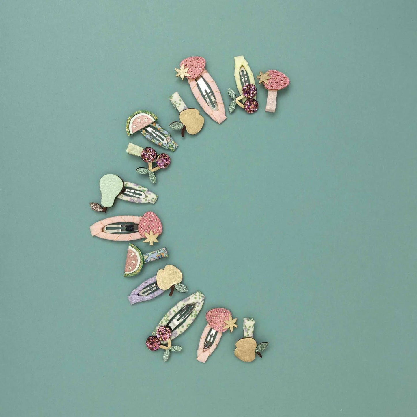 סיכות שיער פירות קיציים