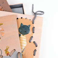 חברים בחוטים – משחק תפירה