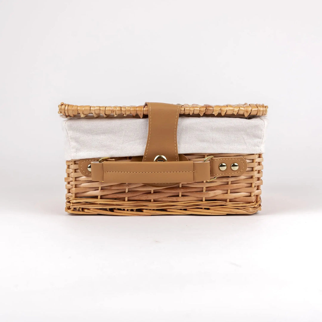 TIN TEA SET FOREST IN A WICKER BASKET