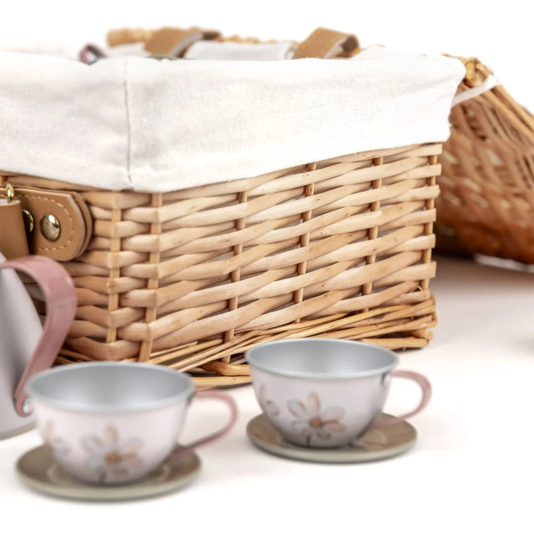 TIN TEA SET FOREST IN A WICKER BASKET