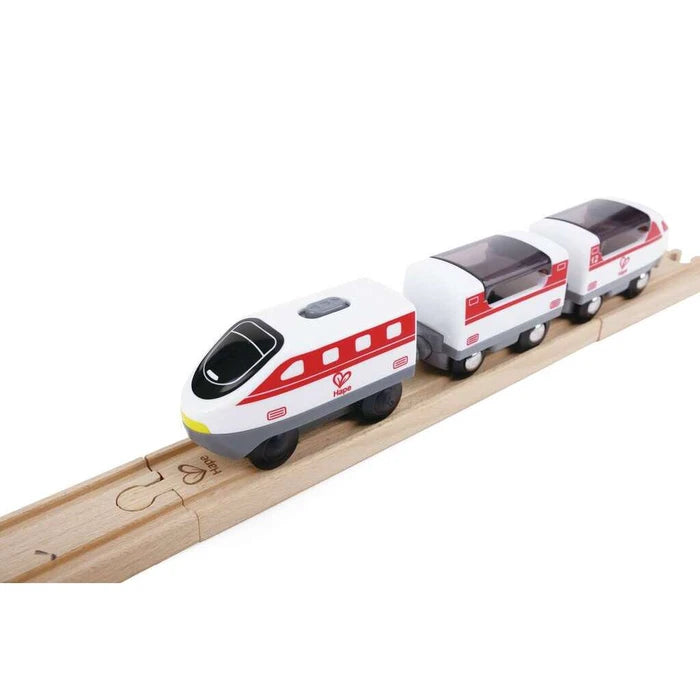 תחנת רכבת, שדה תעופה, אתר העמסת מכולות, ועוד ועוד...בערכת רכבת חשמלית מושלמת של HAPE