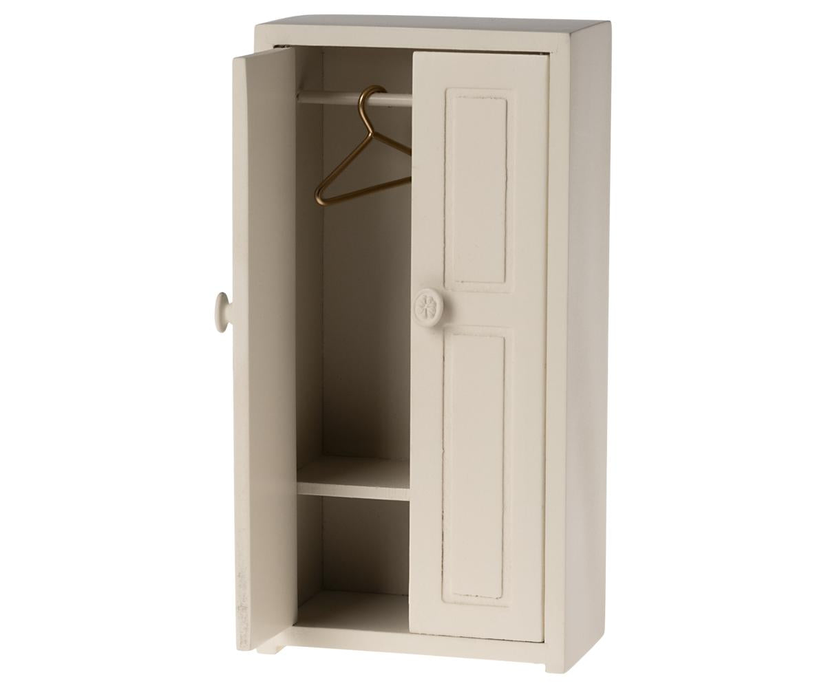 closet, Mouse – Cream