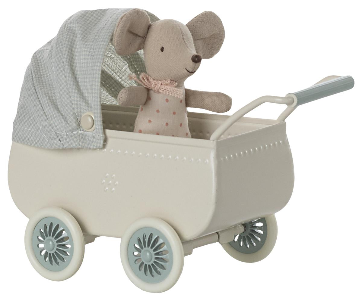 Baby stroller toy with mouse – mint