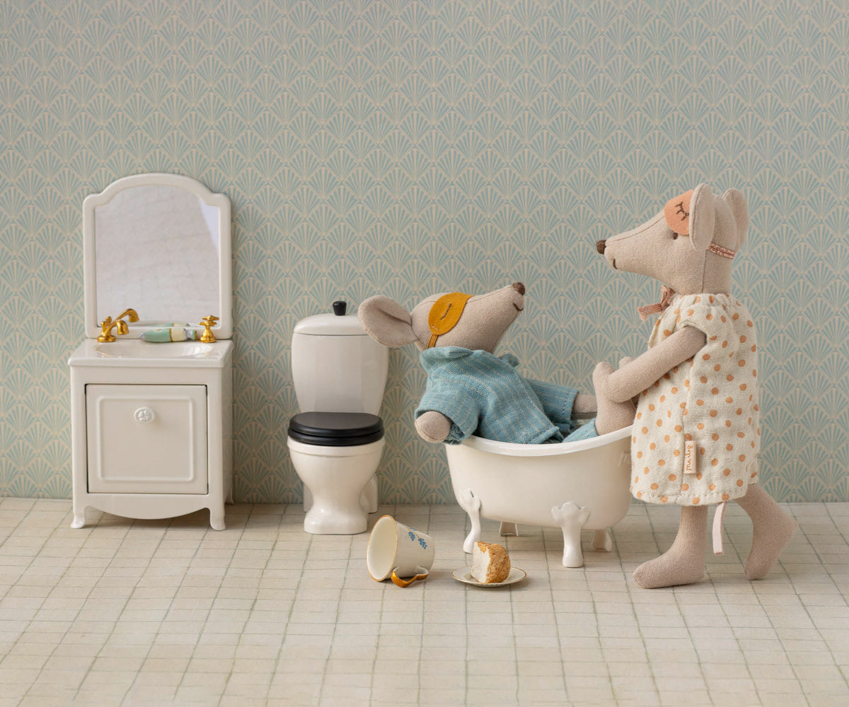 Toy sink dresser, mouse – off white