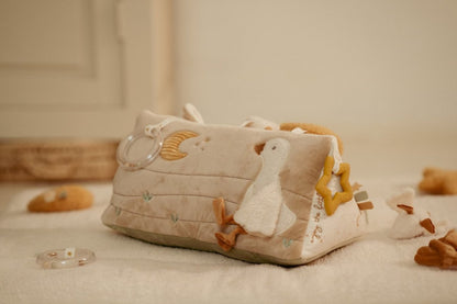 Activity Triangle | Newborn Naturals