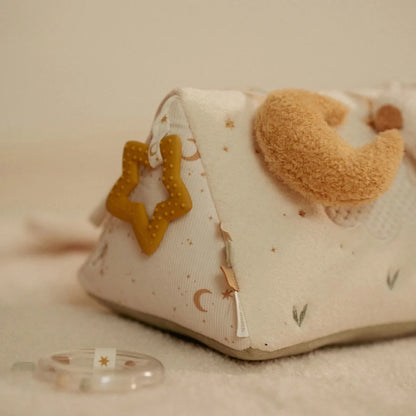 Activity Triangle | Newborn Naturals