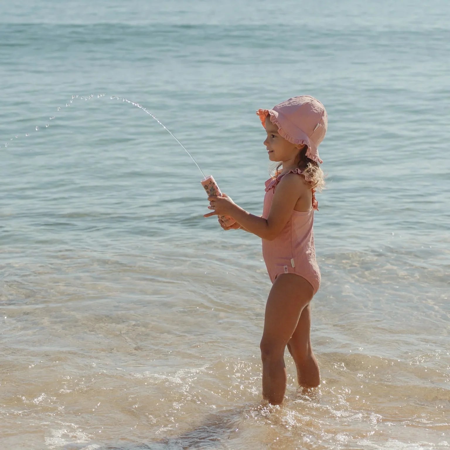 Foam Water Shooter - Pink