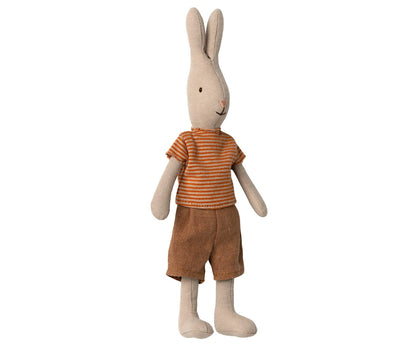 Rabbit size 1, Classic – T-shirt and shorts