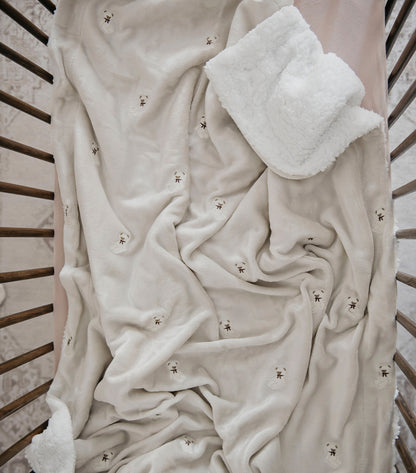 Winter blanket with embroidery – S