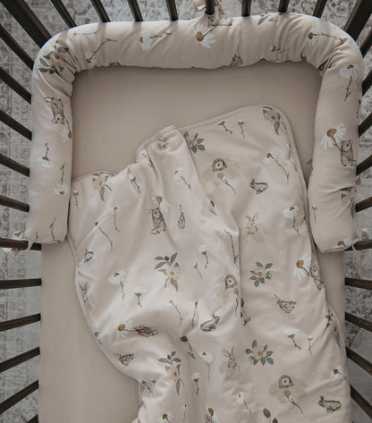 Crib bedding set (with bumper)