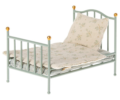 Vintage bed, Mouse – Mint