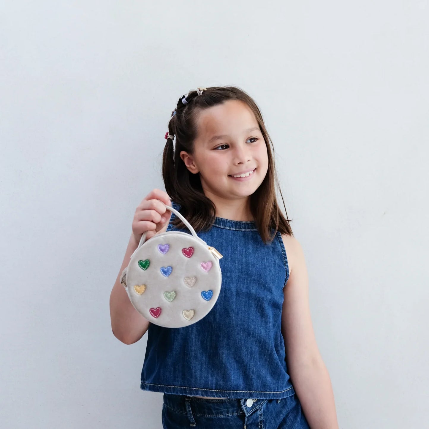 תיק לב רב-צבעוני